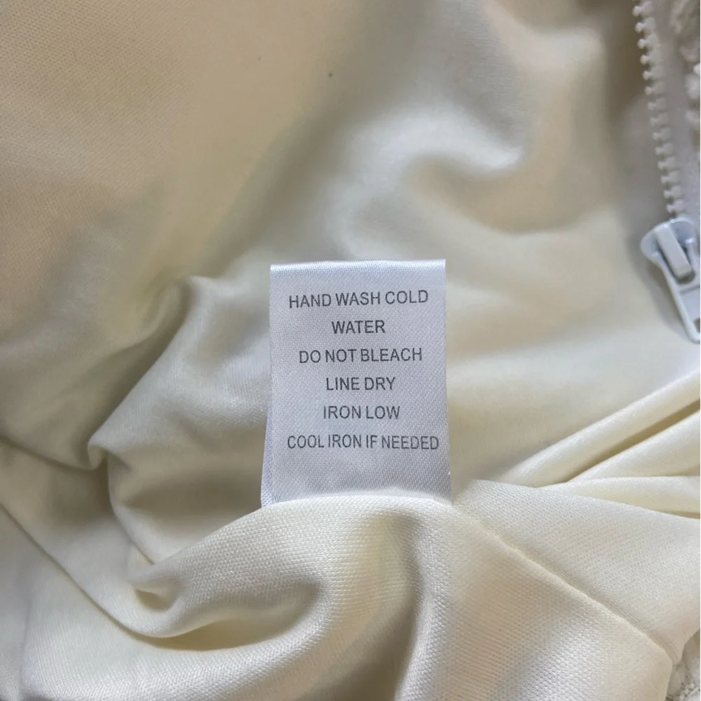 Women's Sz L White Soft Sherpa Fleece Jacket - Picture 8 of 13